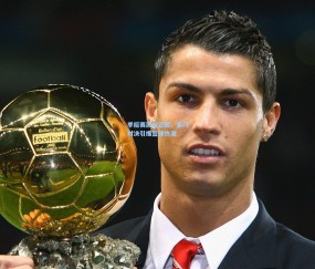 开云体育app下载-季后赛激战正酣，豪门对决引爆篮球热潮